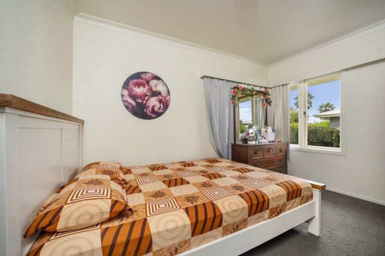 Photo of property in 5 Simmonds Grove, Greerton, Tauranga, 3112