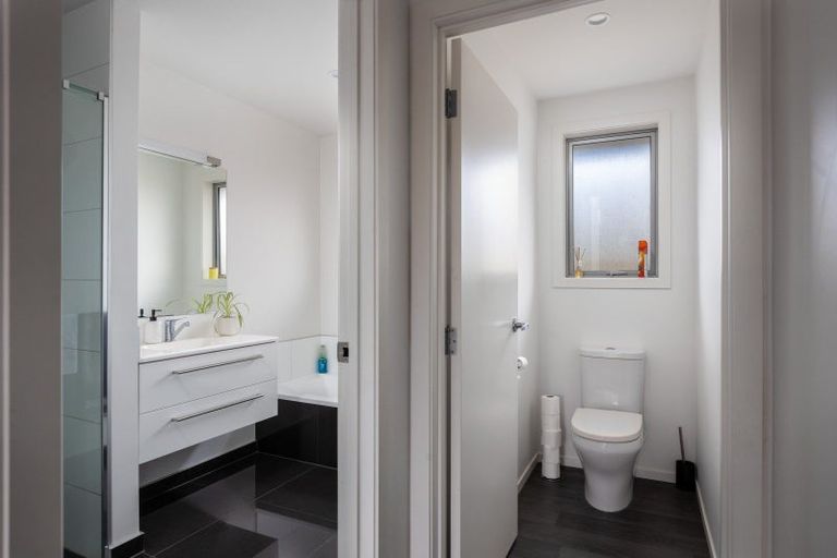 Photo of property in 11a Cutfield Street, Inglewood, 4330