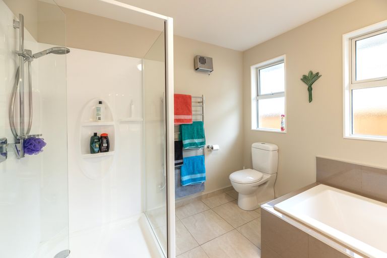 Photo of property in 364 Bower Avenue, North New Brighton, Christchurch, 8083