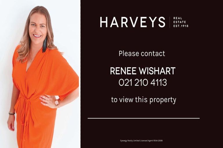 Photo of property in 26 Clayburn Road, Glen Eden, Auckland, 0602