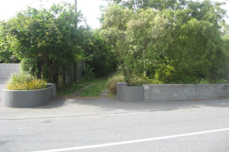 Photo of property in 23 Eastern Terrace, Beckenham, Christchurch, 8023