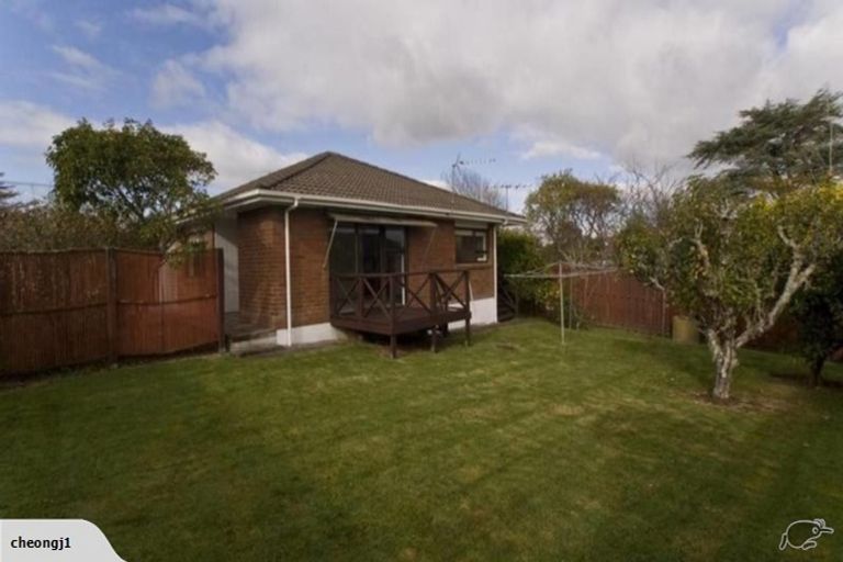 Photo of property in 2/25 Patons Road, Howick, Auckland, 2014