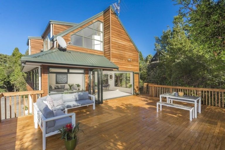 Photo of property in 125 Paremoremo Road, Lucas Heights, Auckland, 0632