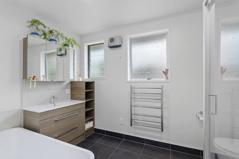 Photo of property in 1 High Street, Kirwee, Darfield, 7571