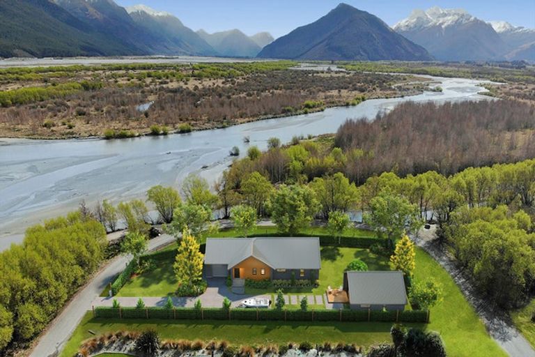 Photo of property in 3 Butement Street, Glenorchy, 9372