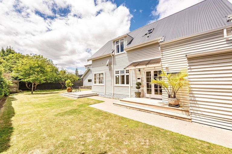 Photo of property in 98 Liverpool Street, Whanganui, 4500
