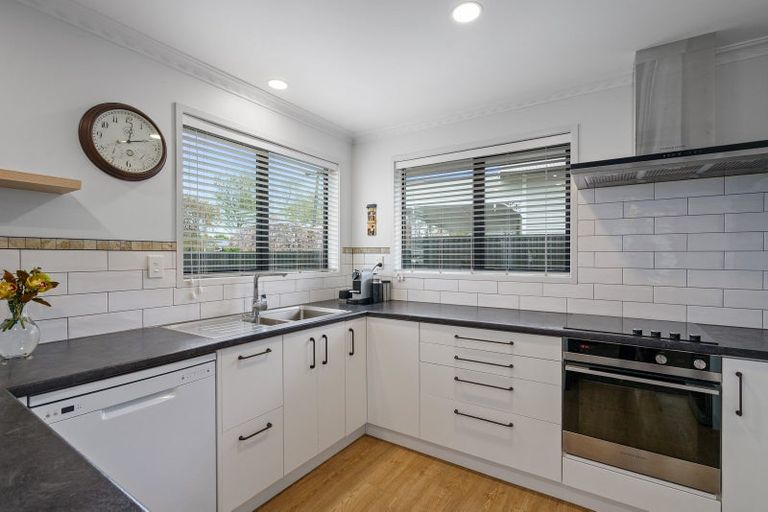 Photo of property in 2 Princes Street, Cambridge, 3434