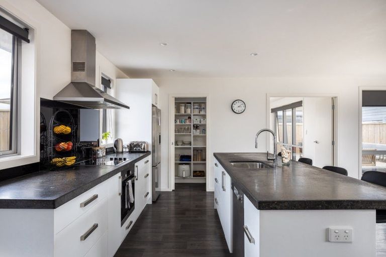 Photo of property in 11a Cutfield Street, Inglewood, 4330