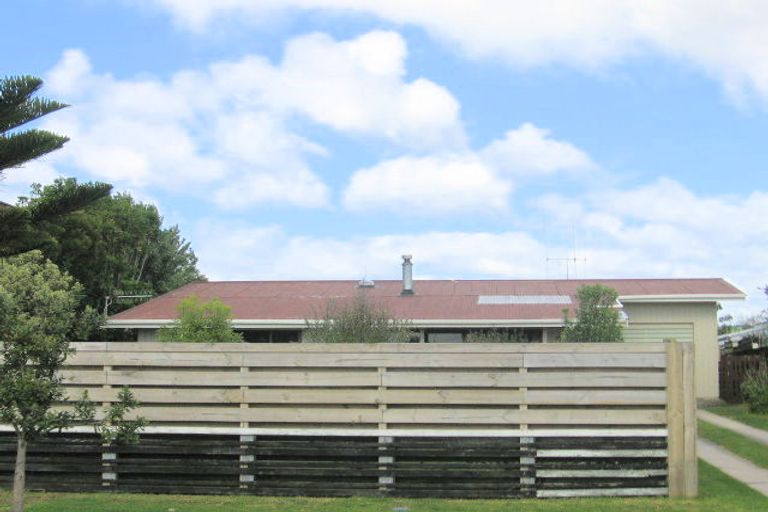 Photo of property in 262 Dickson Road, Papamoa Beach, Papamoa, 3118