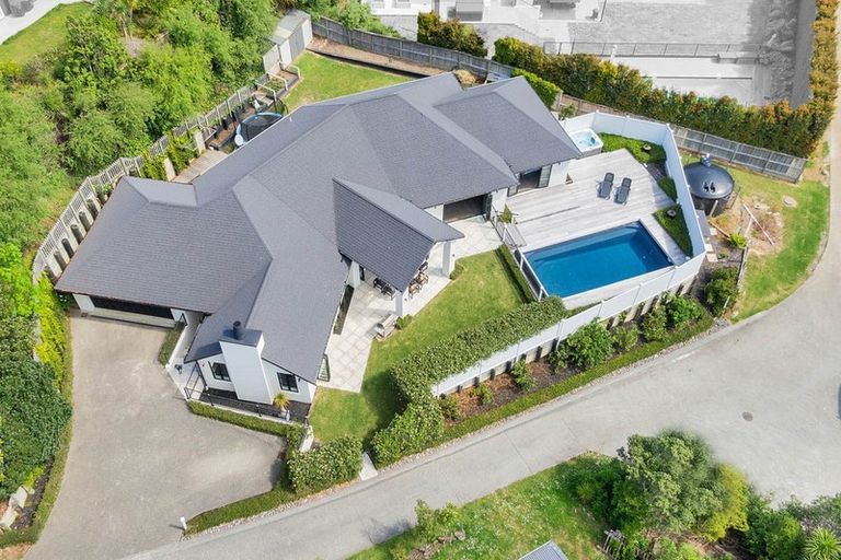 Photo of property in 23 Meteor Place, Schnapper Rock, Auckland, 0632