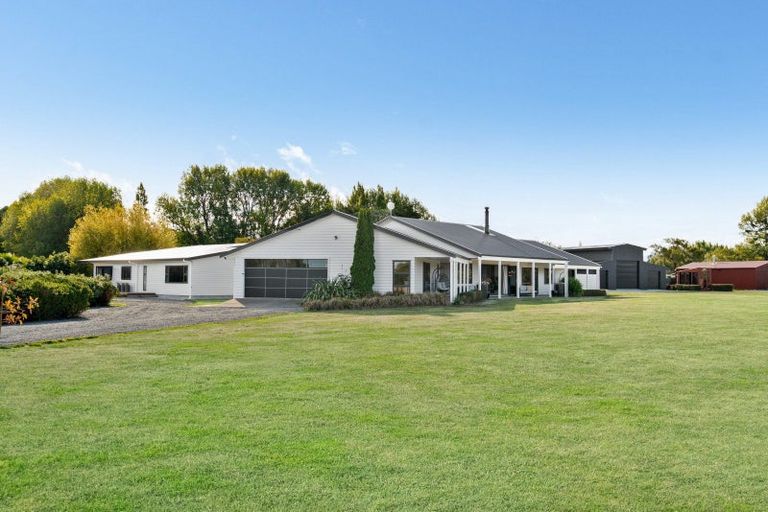 Photo of property in 210 Wards Line, Morison Bush, Greytown, 5794