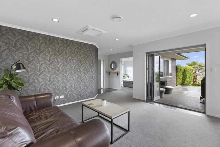 Photo of property in 233 King Road, Inglewood, 4386