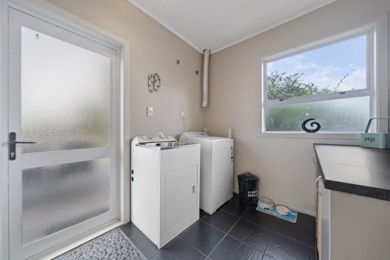 Photo of property in 59 Bryant Street, Takaro, Palmerston North, 4412