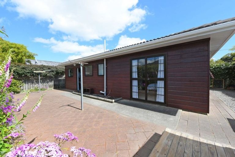 Photo of property in 53b Cambridge Terrace, Waiwhetu, Lower Hutt, 5010