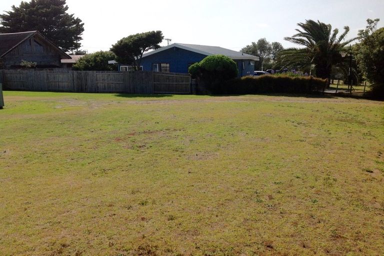 Photo of property in 11 Costello Crescent, Pukehina, Te Puke, 3189