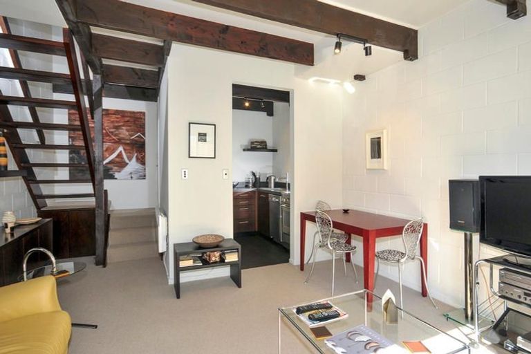 Photo of property in Sherwood Mews, 28a Bidwill Street, Mount Cook, Wellington, 6021