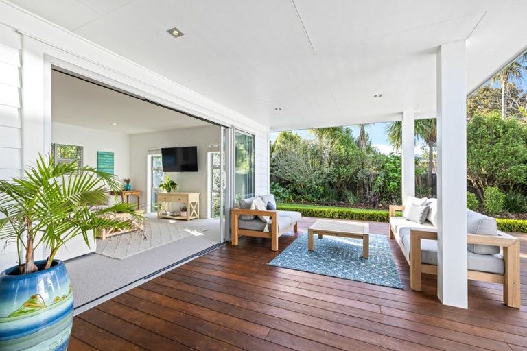 Photo of property in 5 Wrybill Way, Point Wells, Warkworth, 0986