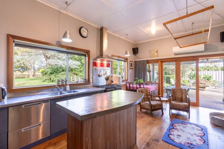 Photo of property in 126 Tutaekara Road, Pahiatua, 4987