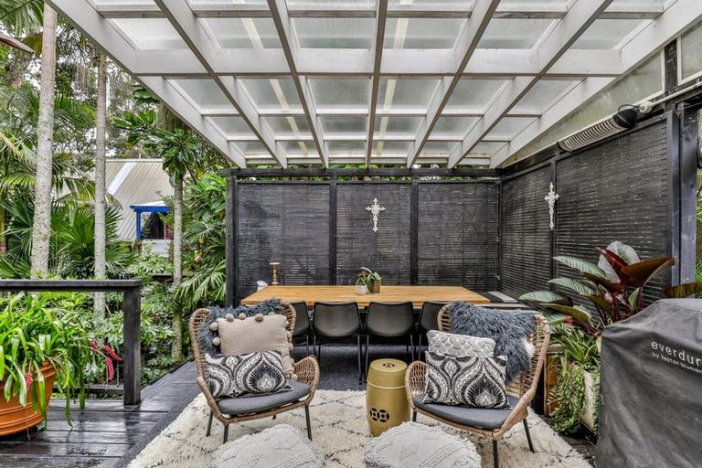 Photo of property in 119 Daffodil Street, Titirangi, Auckland, 0604