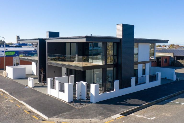 Photo of property in 2/38 Cass Street, Ashburton, 7700