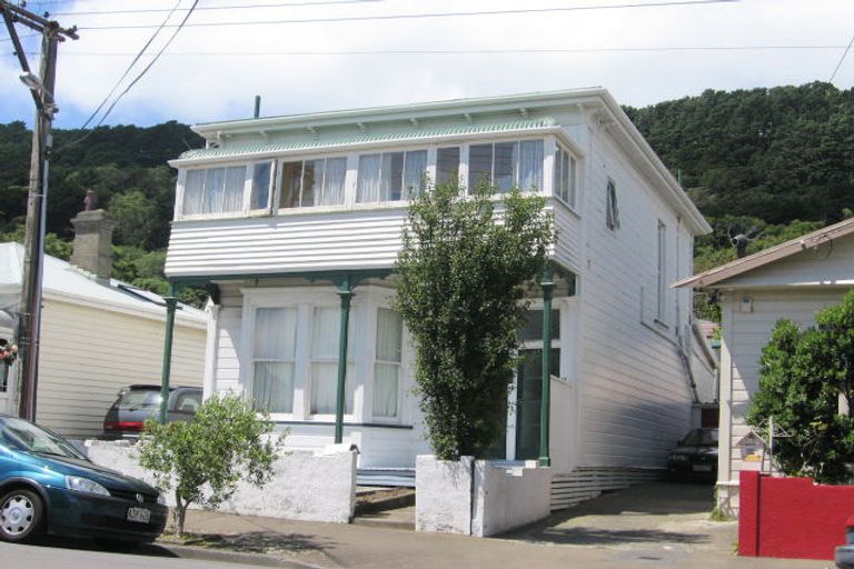 Photo of property in 47 Austin Street, Mount Victoria, Wellington, 6011