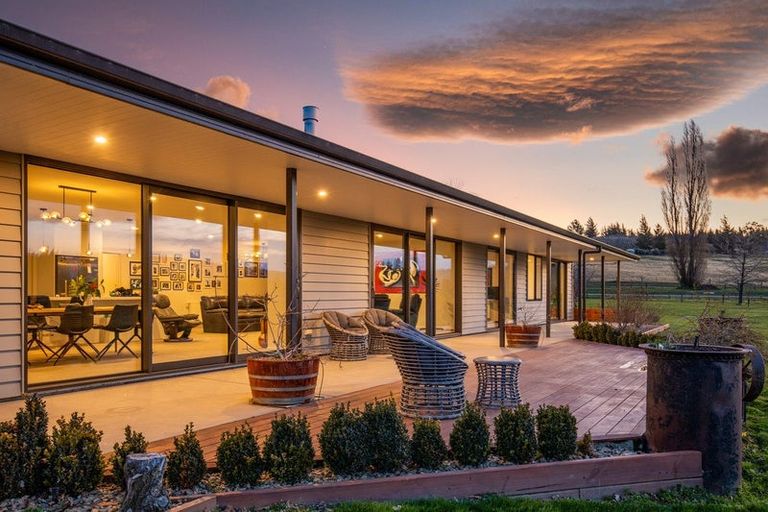 Photo of property in 4 Padgets Lane, Earnscleugh, Alexandra, 9391