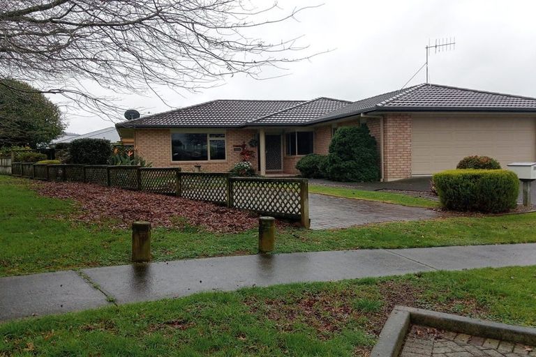 Photo of property in 12 Twickenham Close, Katikati, 3129