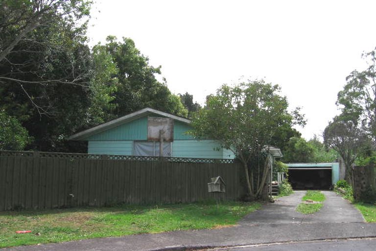 Photo of property in 29 Serwayne Place, Sunnyvale, Auckland, 0612