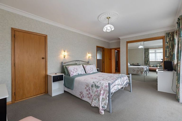 Photo of property in 301 Featherston Street, Palmerston North, 4410