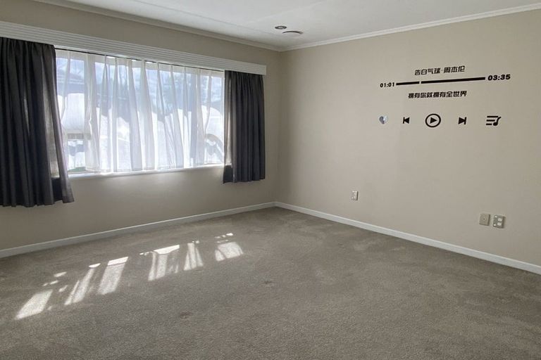 Photo of property in 70a Pah Road, Papatoetoe, Auckland, 2025