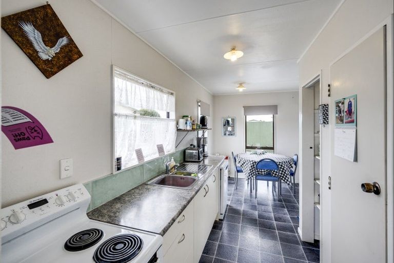 Photo of property in 338 Flaxmere Avenue, Flaxmere, Hastings, 4120