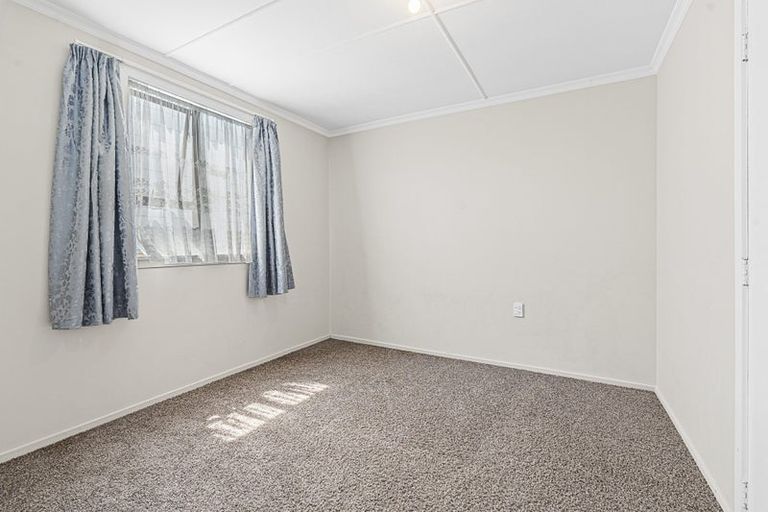 Photo of property in 415 Carrington Street, Upper Vogeltown, New Plymouth, 4310