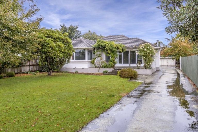 Photo of property in 36 Moreland Avenue, Papanui, Christchurch, 8053