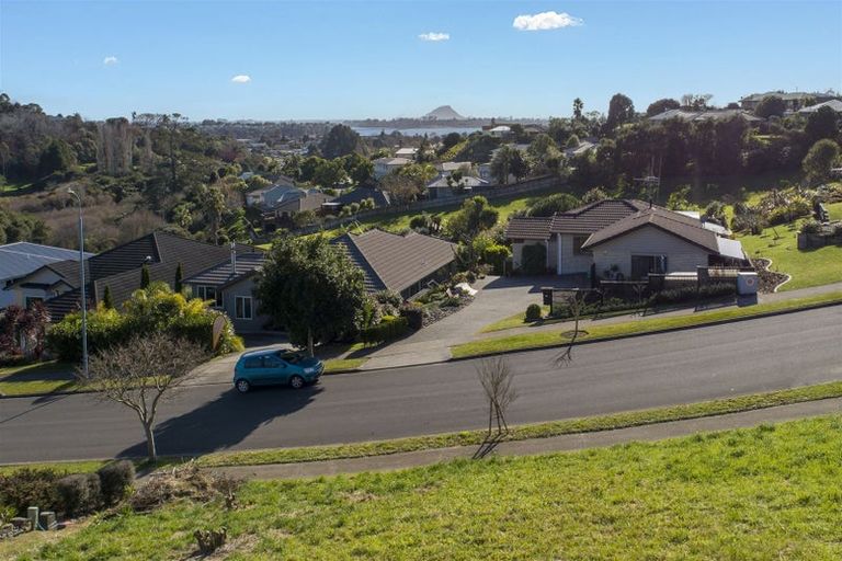Photo of property in 93 Oteki Park Drive, Welcome Bay, Tauranga, 3112