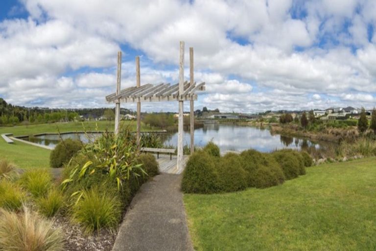 Photo of property in 70 Pakanga Grove, Pyes Pa, Tauranga, 3112
