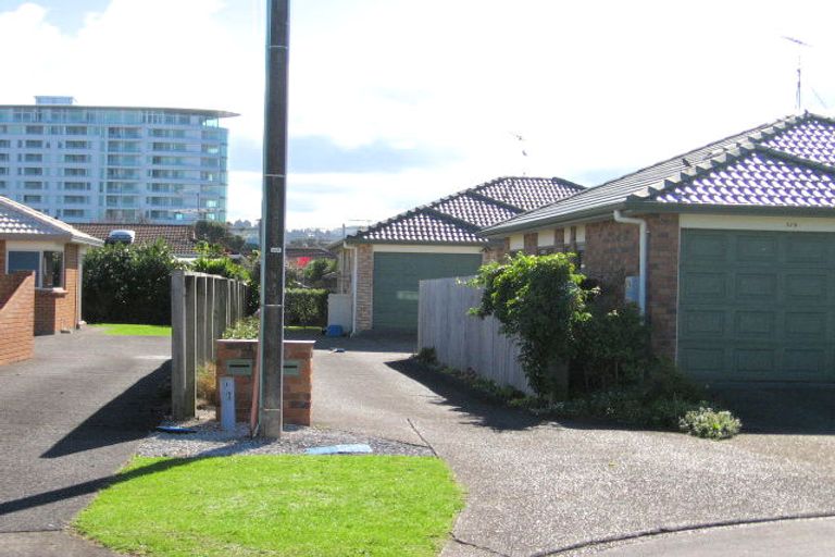 Photo of property in 1/3 Courthouse Lane, Orewa, 0931