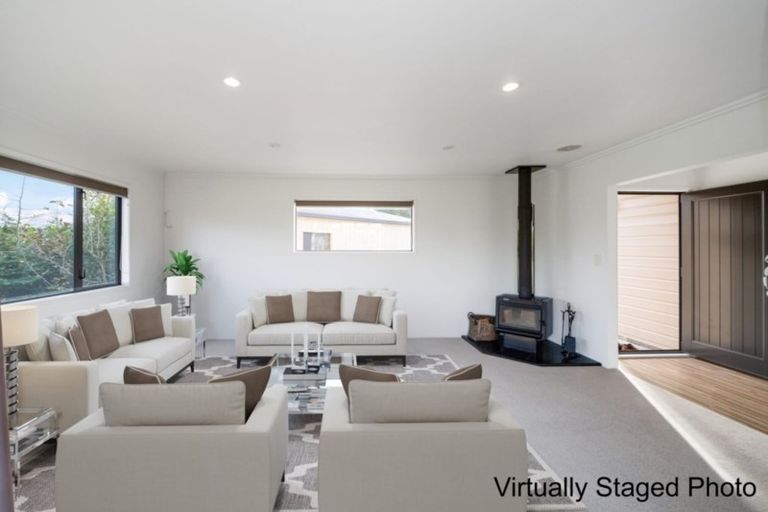 Photo of property in 554 Mountain Road, Lepperton, New Plymouth, 4373