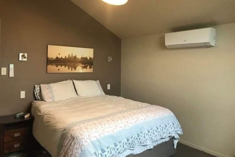 Photo of property in 128 Victoria Street, Cambridge, 3434