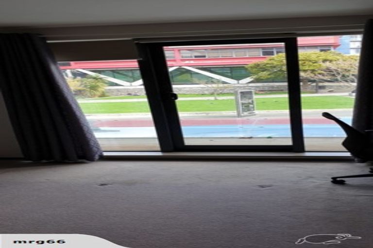 Photo of property in Dual Apartments, 108/142 Vivian Street, Te Aro, Wellington, 6011