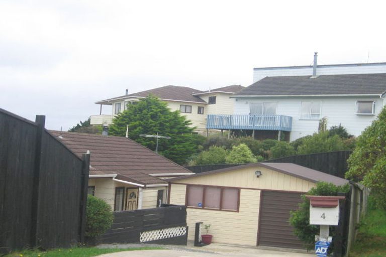 Photo of property in 4 Caroni Way, Grenada Village, Wellington, 6037