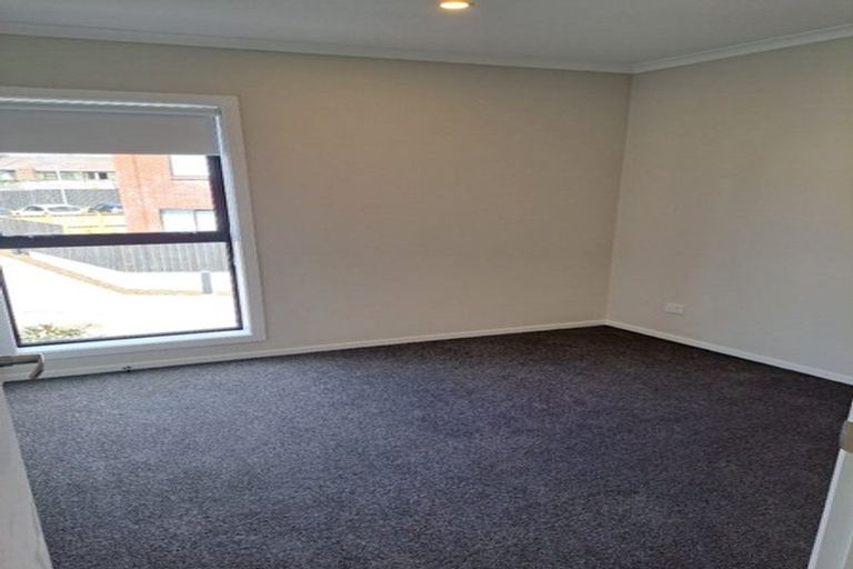 Photo of property in 2/125b Metcalfe Road, Ranui, Auckland, 0612