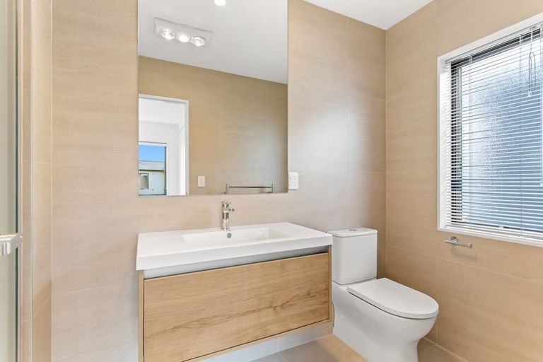 Photo of property in 35 Adlam Lane, Takanini, 2112