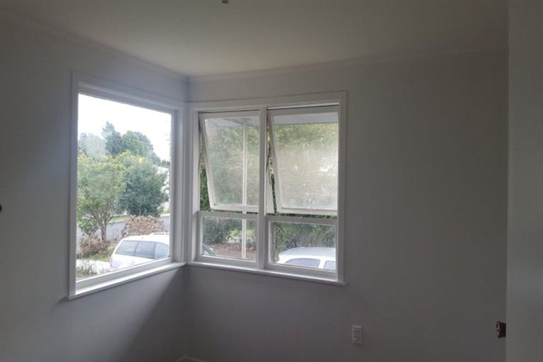 Photo of property in 11 Mcdivitt Street, Manurewa, Auckland, 2102