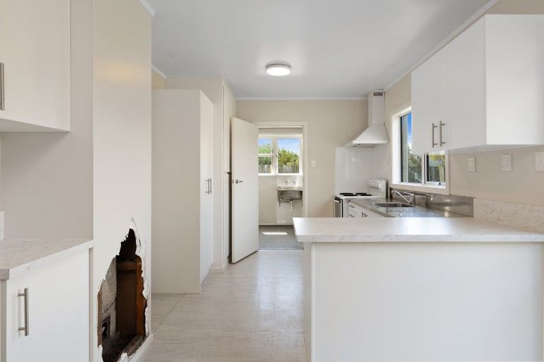 Photo of property in 55 Momorangi Crescent, Redwood, Christchurch, 8051