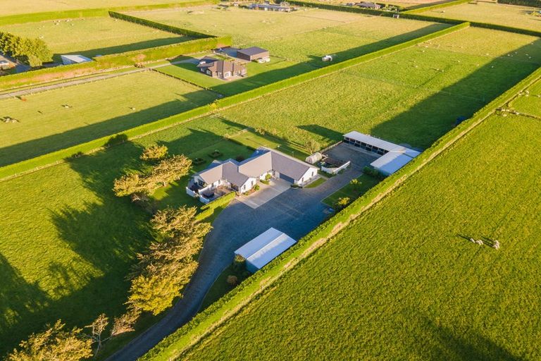 Photo of property in 204 Roslyn Road, Roslyn Bush, Invercargill, 9876