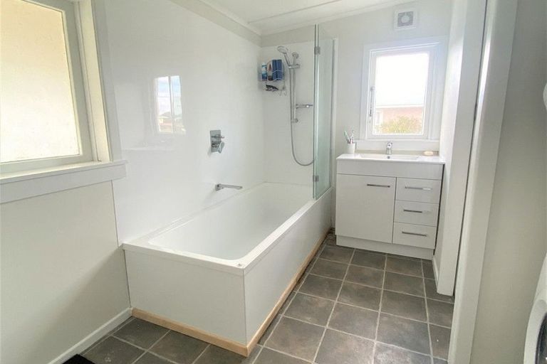 Photo of property in 78 Matai Street, Castlecliff, Whanganui, 4501