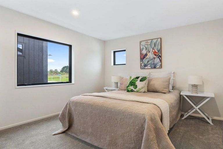 Photo of property in 65 Maungakaraka Road, Karaka, 2580
