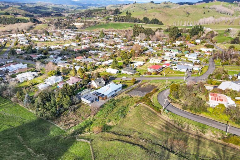 Photo of property in 66 Kiwi Road, Taihape, 4720