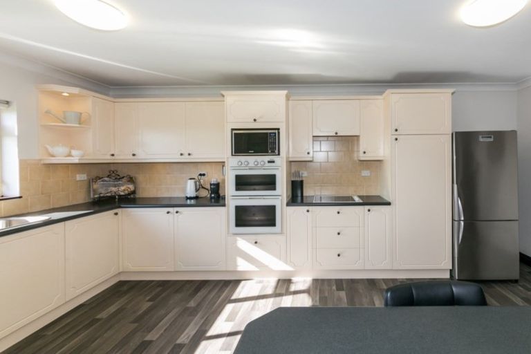 Photo of property in 166d Guppy Road, Taradale, Napier, 4112