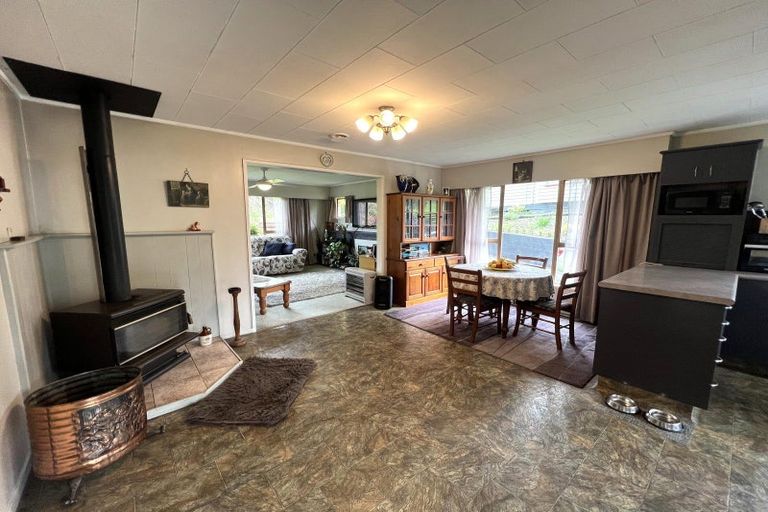 Photo of property in 10 Mangarino Street, Te Kuiti, 3910